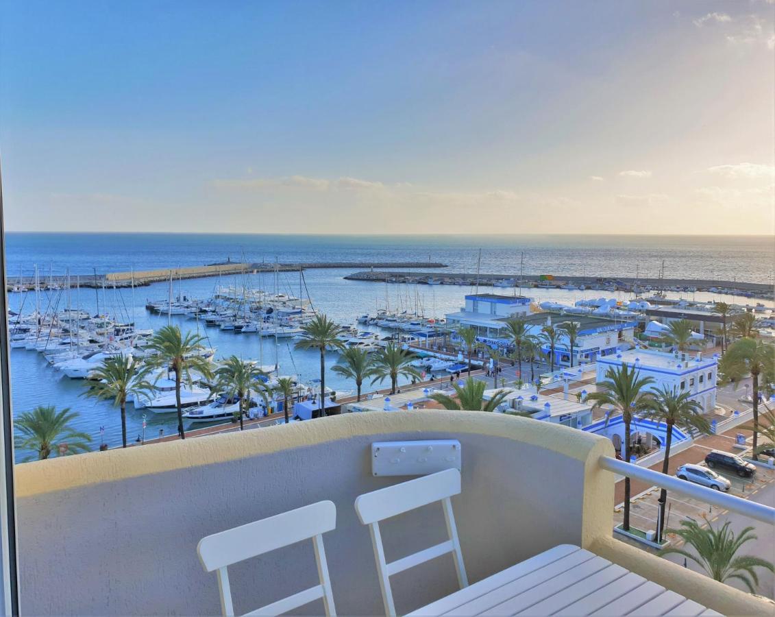 Fabulous Apartment In Front Of Sea & Marina With Incredible Views Estepona Kültér fotó
